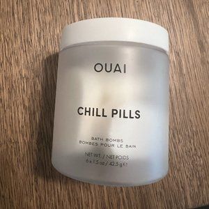 BRAND NEW, UNUSED Ouai Chill Pills Bath Bombs in Jasmine Rose